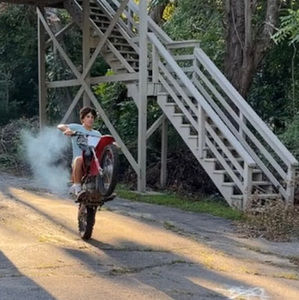 Meet your Posher, Jake